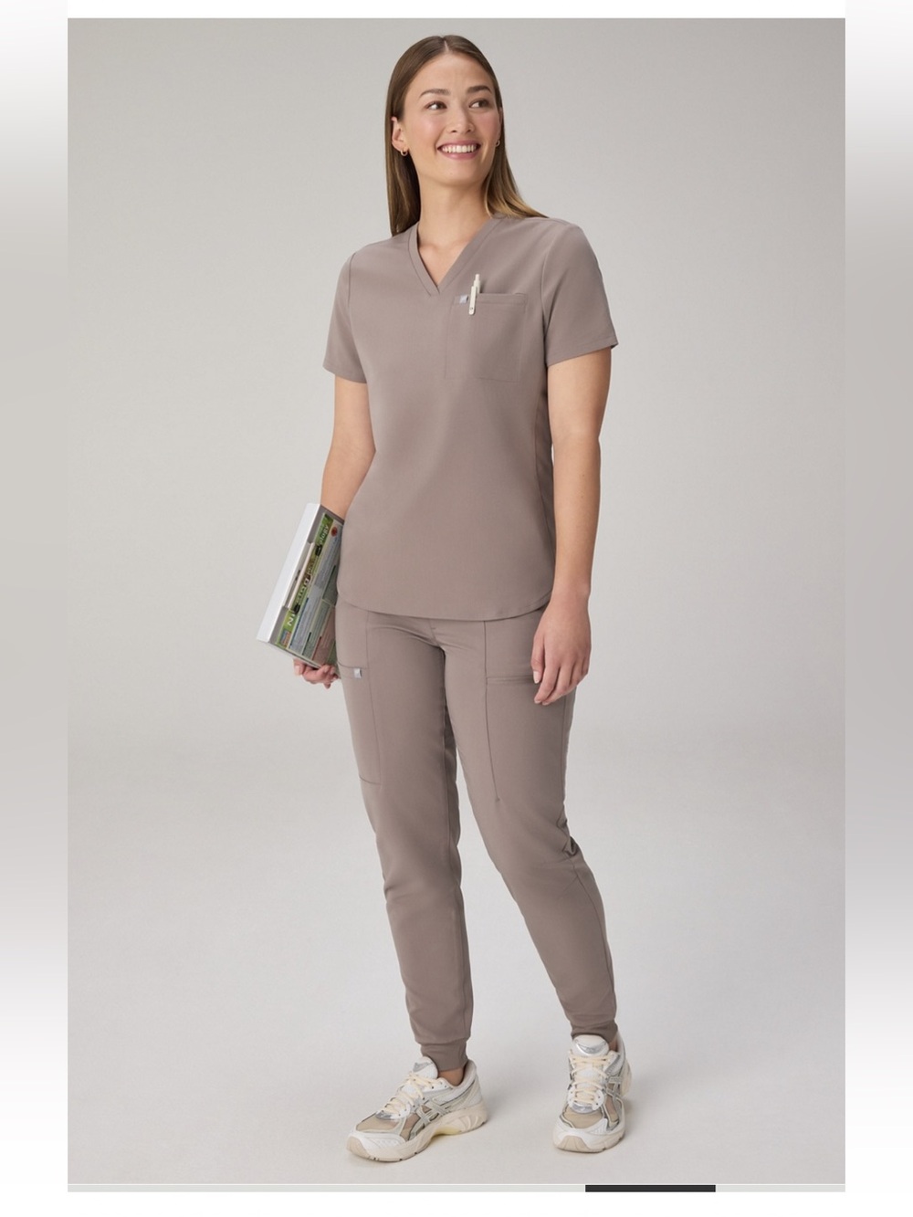 FABLECTICS | VITAL 1-POCKET SCRUB TOP | TUAPE | L